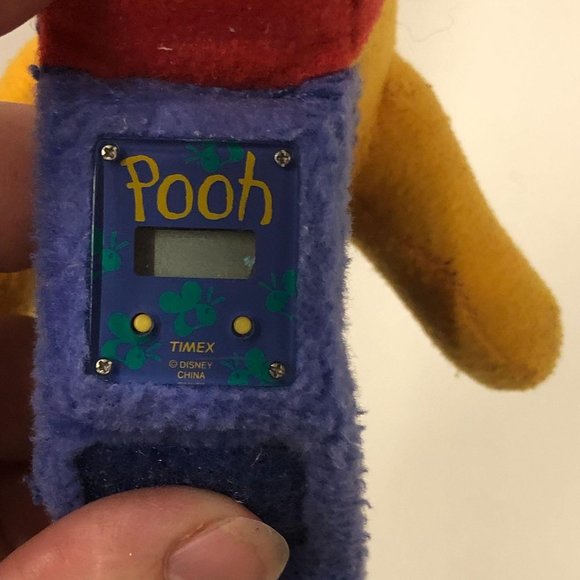 Timex Plush Winnie The Pooh Watch - Picture 4 of 4
